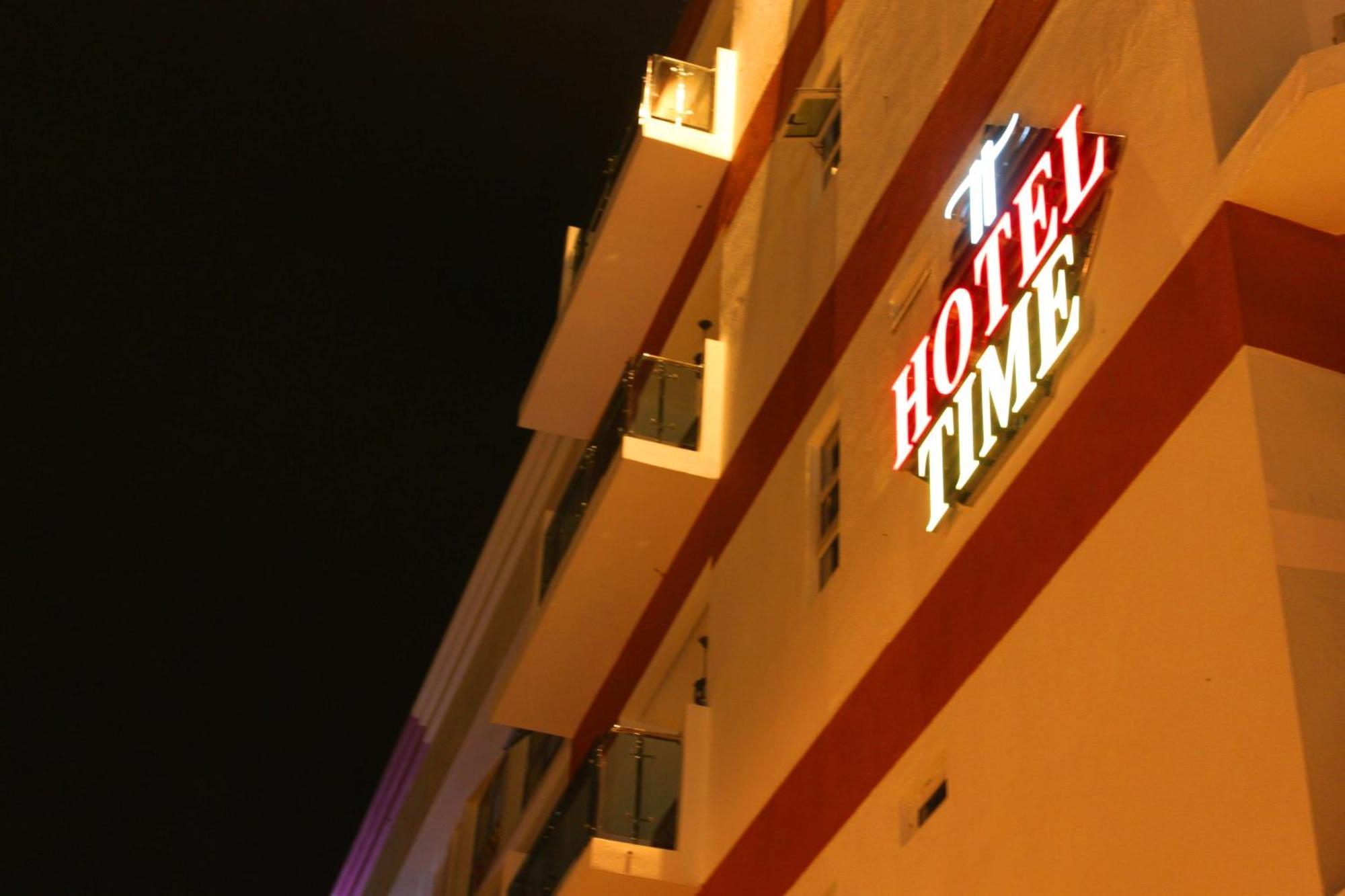 Hotel Time Boutique Nilai Eksteriør billede